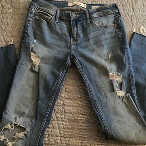 Hollister skinny jeans